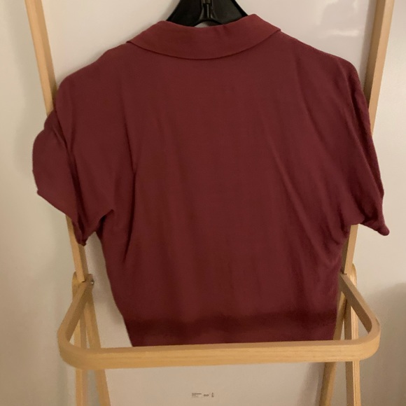 Wilfred free top in raspberry grape color - Picture 2 of 4